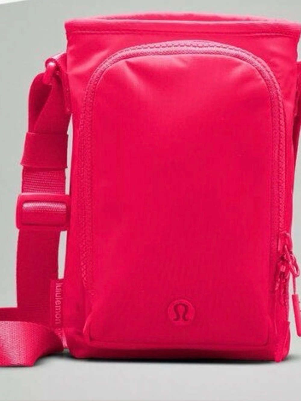lululemon Water Bottle Crossbody Bag with Front Pocket 2L (NWOT) Glaze Pink